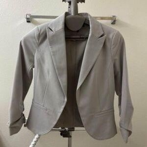 Amanda & Chelsea Signature Ruched Sleeve Blazer Size 0